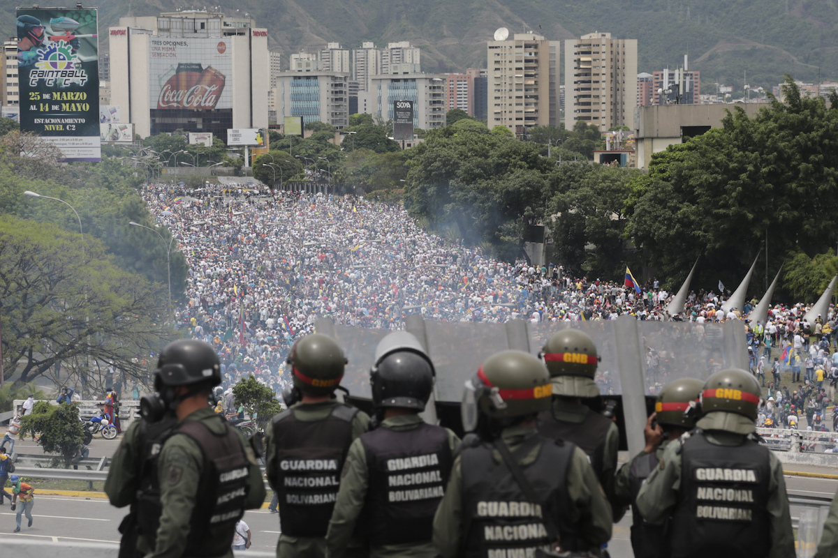 Suman 49 Víctimas Por Protestas En Venezuela - Efekto TV