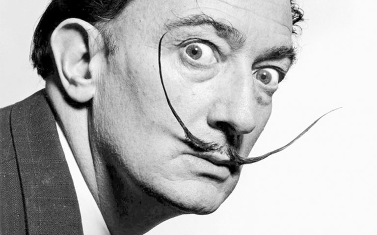 Un día como hoy pero de 1989 murió Salvador Dalí - Efekto TV